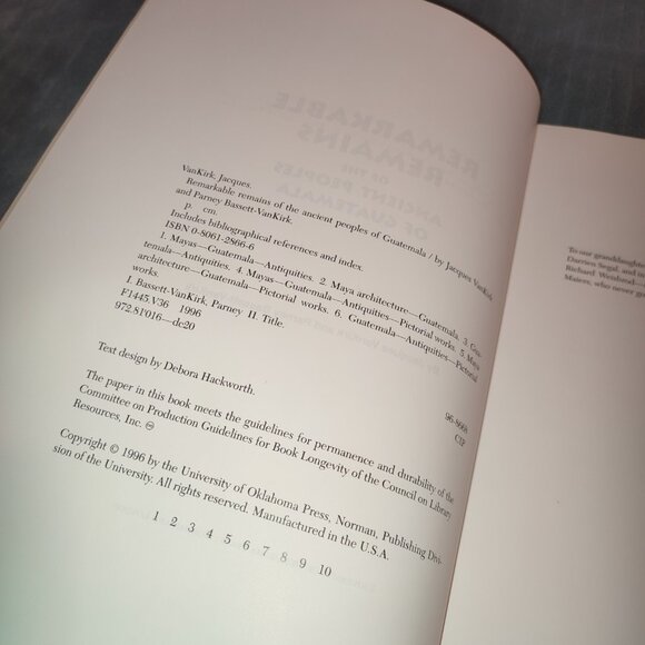 Book Ancient Peoples of Guatemala Remarkable Remains History Illustrated - Picture 3 of 13